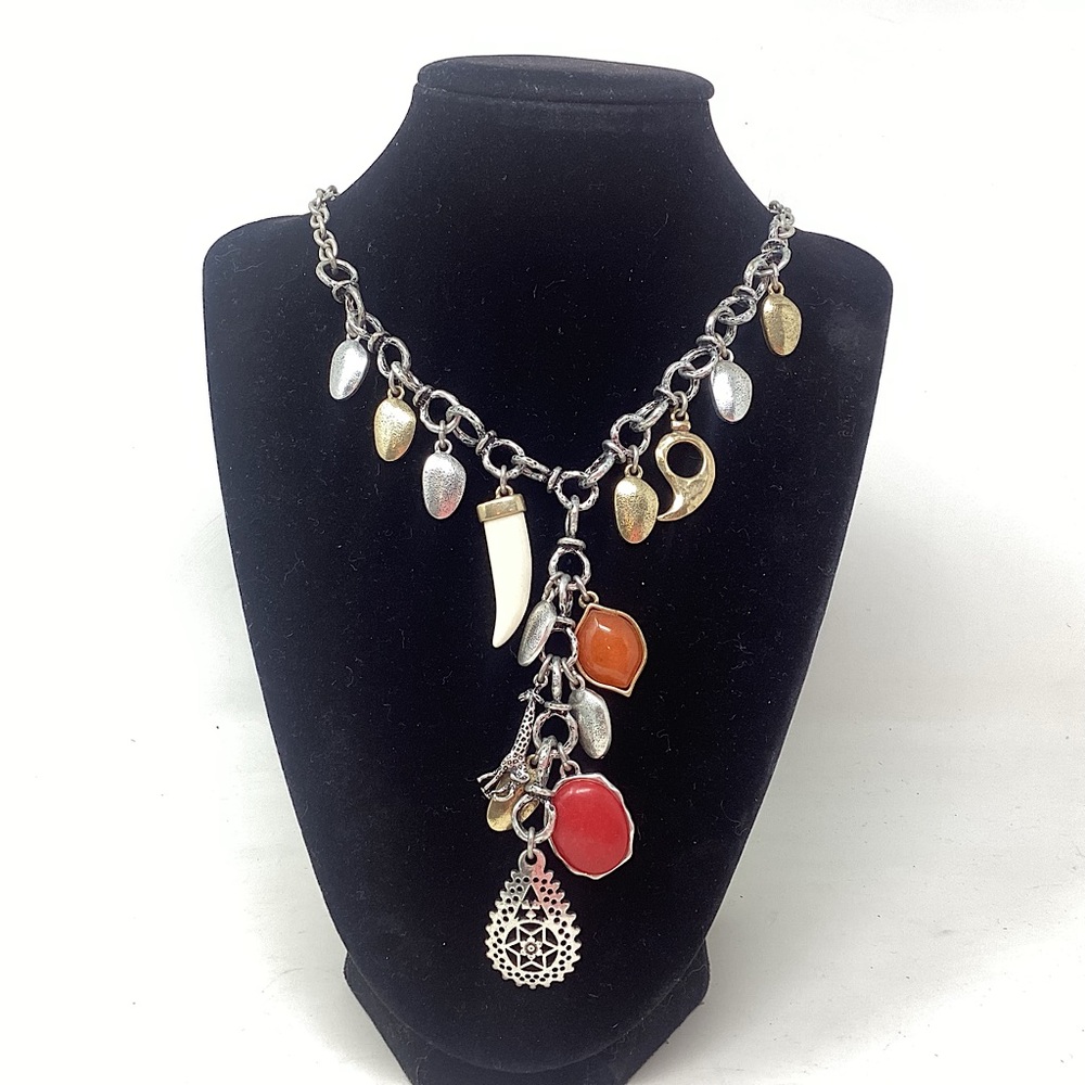 Lucky Brand Y Safari Giraffe Charm Necklace